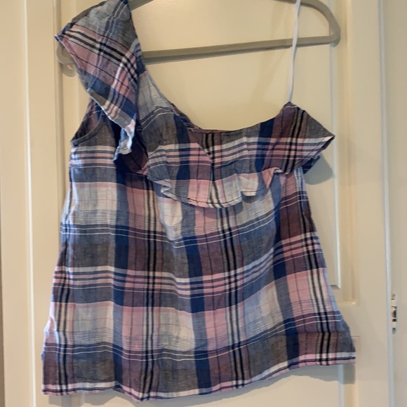 One Shoulders Top - Picture 2 of 3